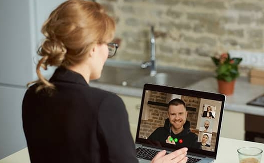 Nehmen Sie kostenlos am Webinar teil